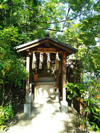 堀越神社の境内にある熊野第一王子之宮